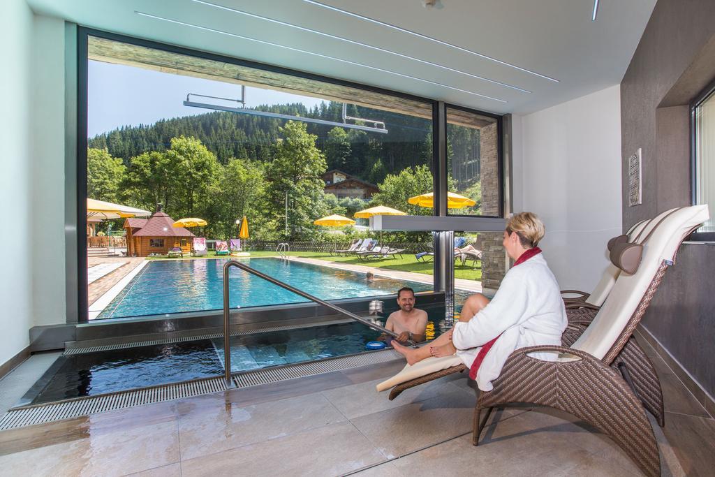Landhotel Alpenhof Filzmoos Exterior foto