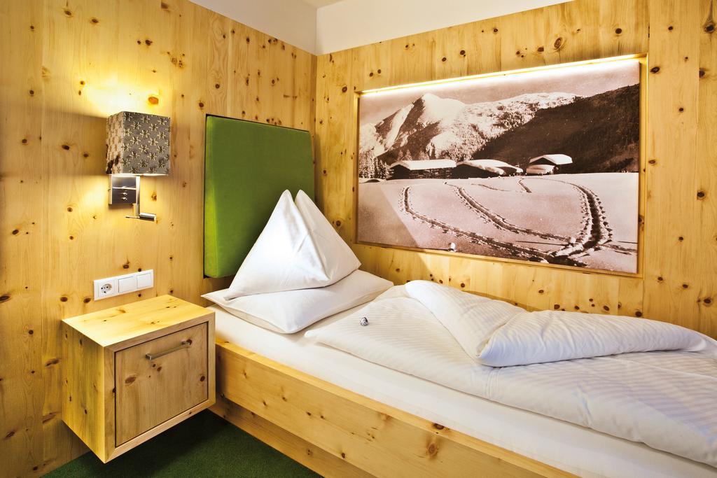 Landhotel Alpenhof Filzmoos Habitación foto